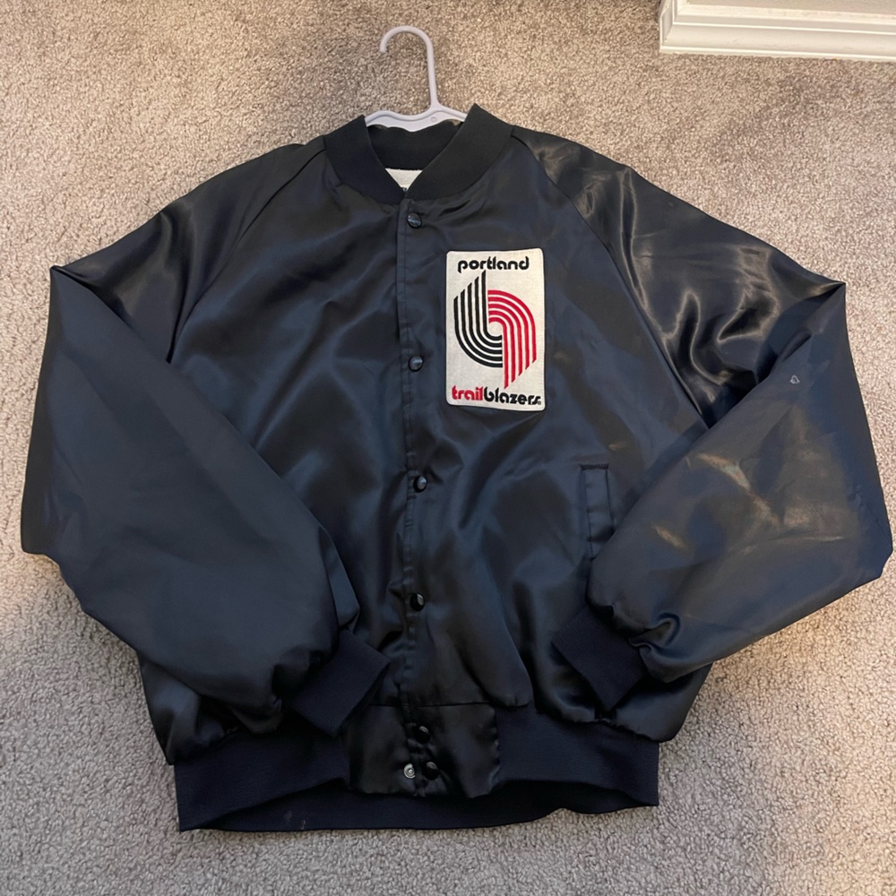 Trail Blazers vintage jacket chalk line